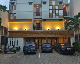 نيكارا ريزيدنس سياريا - جاكرتا - مبنى