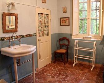 B&B La Vagabonde - Arlés - Baño
