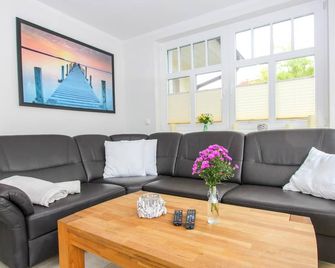 Darß Idyll - Prerow - Wohnzimmer