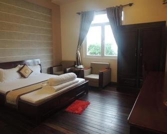 Phuc Hung 2 Hotel - Rach Gia - Bedroom