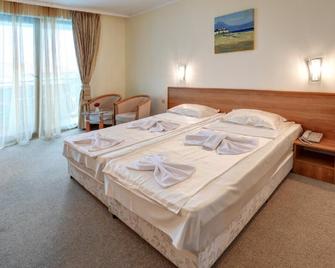 Hotel Lalov Egrek - Царево - Спальня