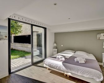 La Dependance by Cocoonr - בורדו - חדר שינה