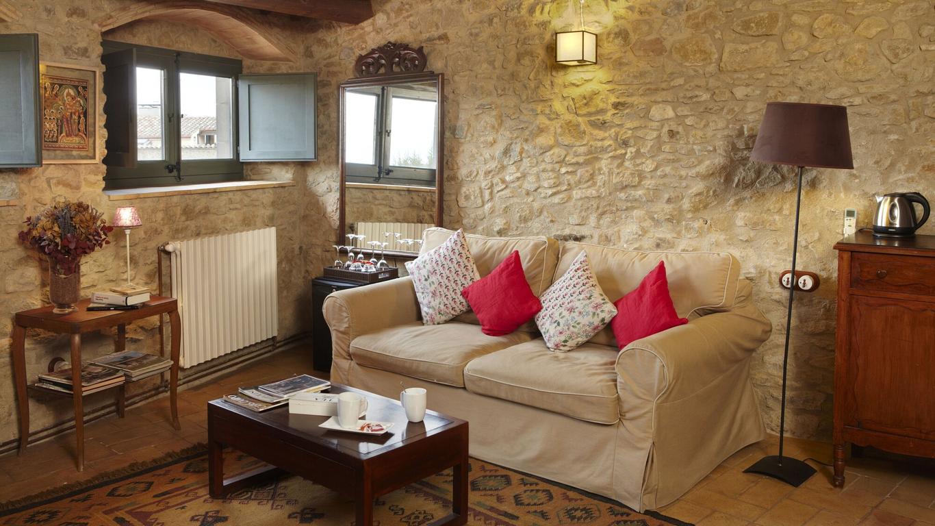 El Racó de Madremanya - Adults only