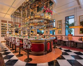 The Ivens, Autograph Collection - Lisbon - Bar