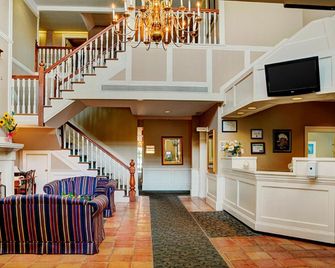 The Loyalist Country Inn & Conference Centre - Summerside - Recepción