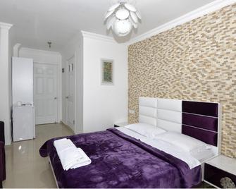 Ala Otel - Akyaka - Bedroom