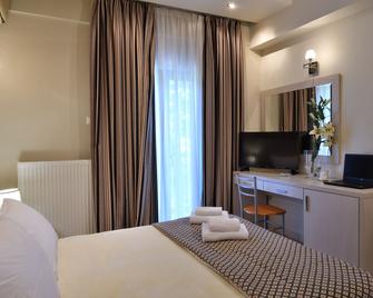 Four Seasons Hotel - סלוניקי - חדר שינה