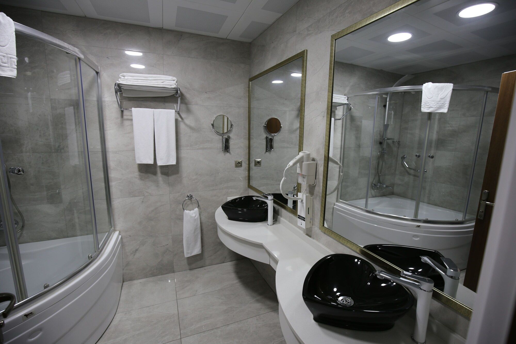 Seckin Hotel - Adapazarı - Bathroom