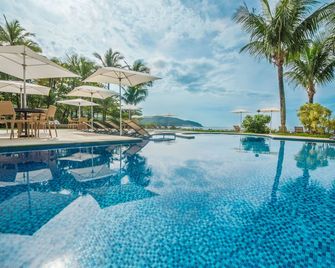 Amora Hotel Maresias - Maresias - בריכה