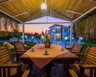 Ada Villa - Fethiye - Innenhof