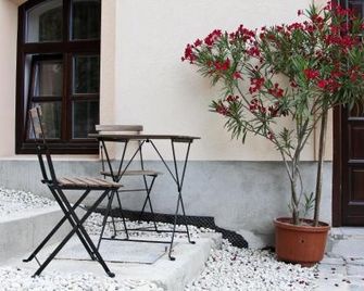 Vadszolo Vendeghaz - Veszprém - Patio