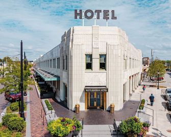 Bottleworks Hotel - Indianapolis - Building