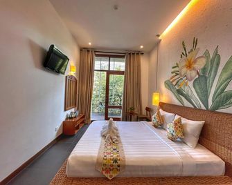 Monsoon Riverside Hotel - Phnom Penh