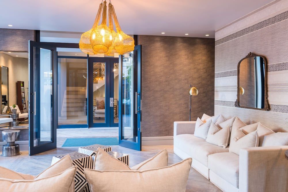 aha The Rex Hotel - Knysna - Wohnzimmer