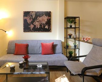 Alexandros Apartment - אתונה - סלון