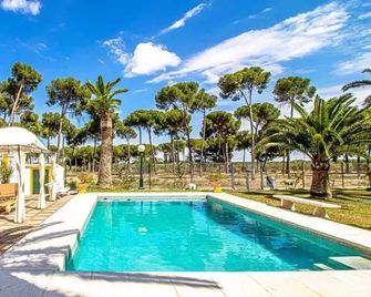Hacienda El Corchuelo / 14 pax - Marchena
