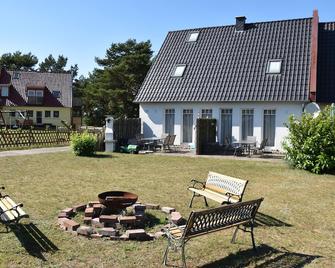 Whirlpool, Fireplace,sauna,sky Tv, Terrace&grill,fireplace,rain Shower - Pruchten - Patio