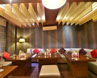 Hotel Surya Plaza - Kota - Lounge