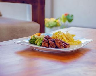 Teranga Lodge and Restaurant - Dodoma - Comida