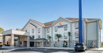 Comfort Inn and Suites Macon North I-75 - Macon