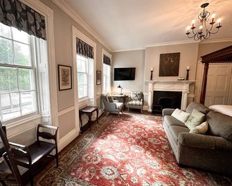 Dinsmore Boutique Inn - Charlottesville - Salon
