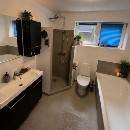 Hyggeligt Værelse med fælles opholdsrum og toilet – Vamdrup
