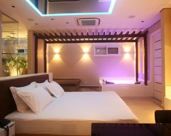 Zaya Motel Premium - Florianopolis - Bedroom