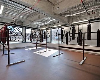 Downtown Detroit Apartments by Landing - Detroit - Sportcentrum