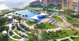 The Ritz-Carlton Abu Dhabi, Grand Canal - Abu Dhabi - Pool