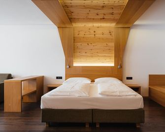 Hotel Melodia Del Bosco - Badia/Abtei - Soverom