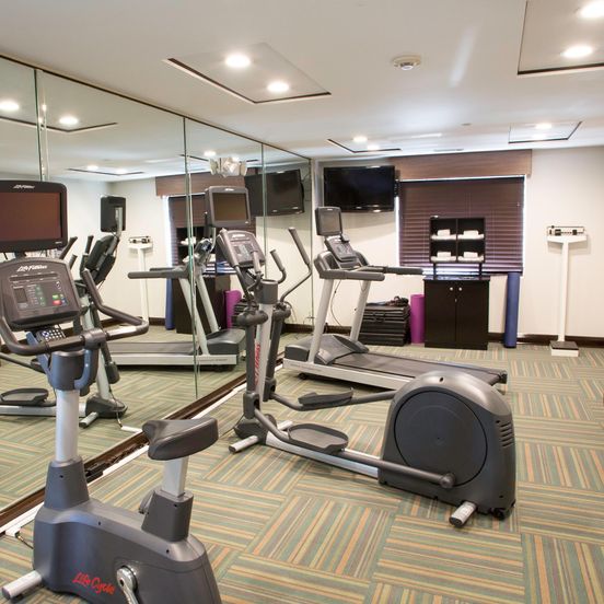 Gym view of Holiday Inn Express & Suites Oxford