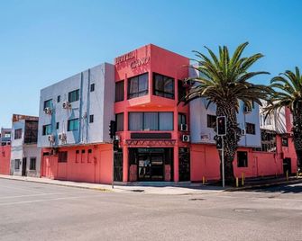 Hotel Cano - Iquique - Edificio
