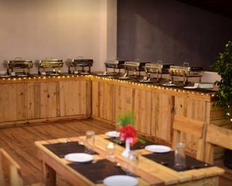 Amegundi resort - Kanakapura - Restaurant