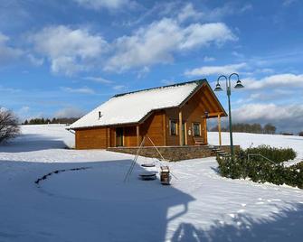 Holzhaus Onkel Fritz mit Sauna und Whirlwanne - Esch - Edificio