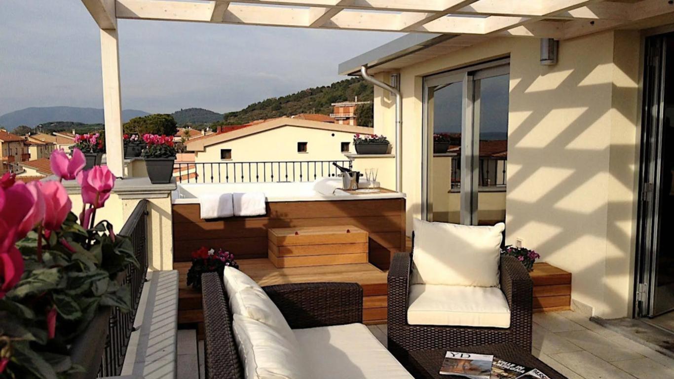 Hotel C'Era Una Volta