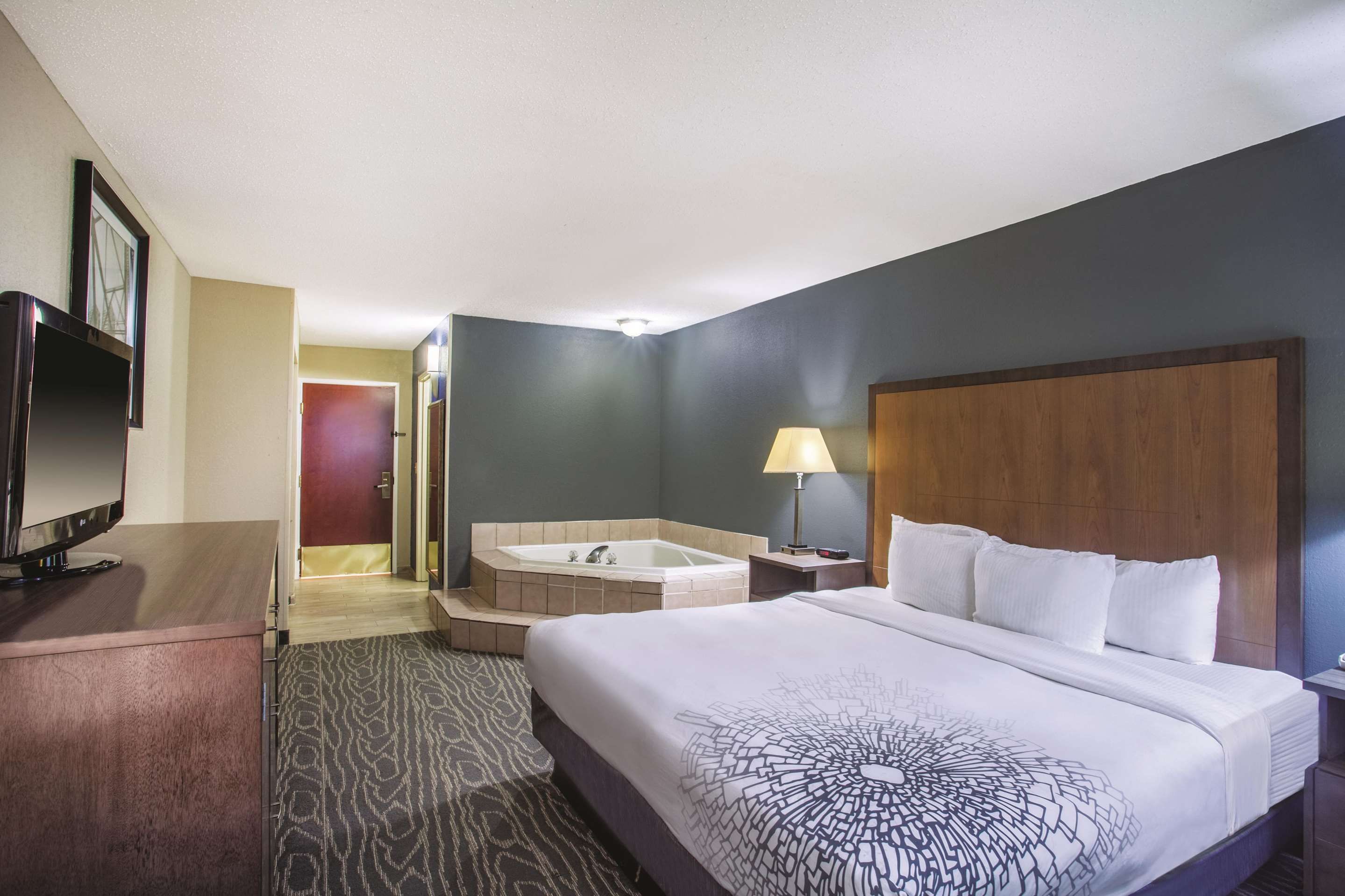 La Quinta Inn by Wyndham Richmond South - Richmond - Bedroom