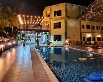 最佳星級飯店 - 蘭卡威 - 游泳池