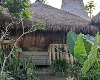 Musa Home Stay - Waikabubak - Habitación