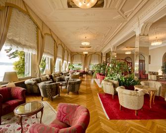 Grand Hotel Gardone Riviera - Gardone Riviera - Lounge