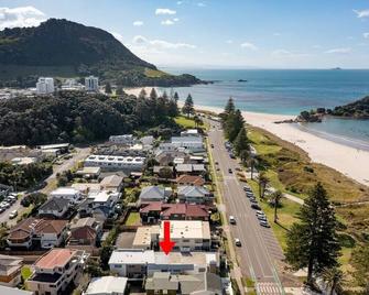 36 Marine - Unparalleled beachfront luxury - Mount Maunganui - Building