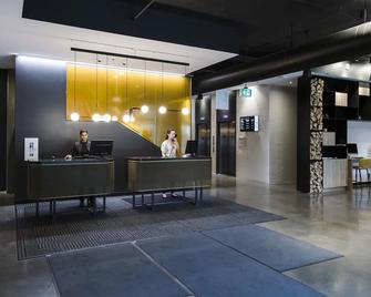 Alt Hotel Saskatoon - Saskatoon - Reception