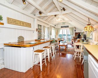 Cottage With Direct Water Access! - Ipswich - Restaurant