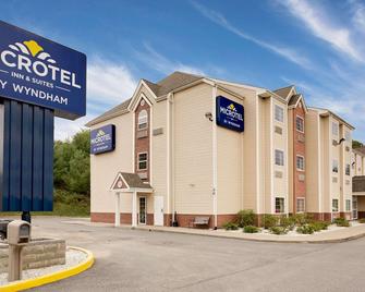Microtel Inn & Suites by Wyndham Princeton - Princeton - Building