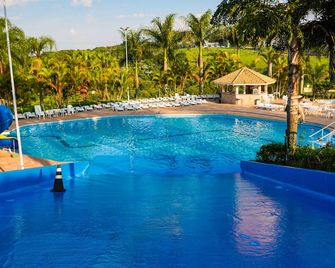Hotel Villa Santo Agostinho - Braganca Paulista - Bazén