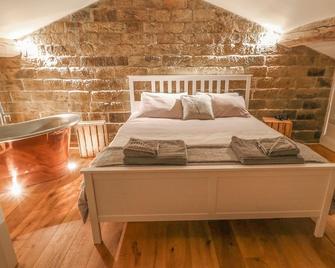 The Stables - Huddersfield - Schlafzimmer