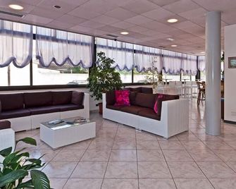 Hotel Prestige - Camaiore - Ingresso
