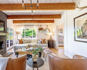 Ballard Canyon Ranch by Paradise Retreats - Solvang