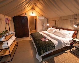 Sausage Tree Safari Camp - Hoedspruit - Bedroom