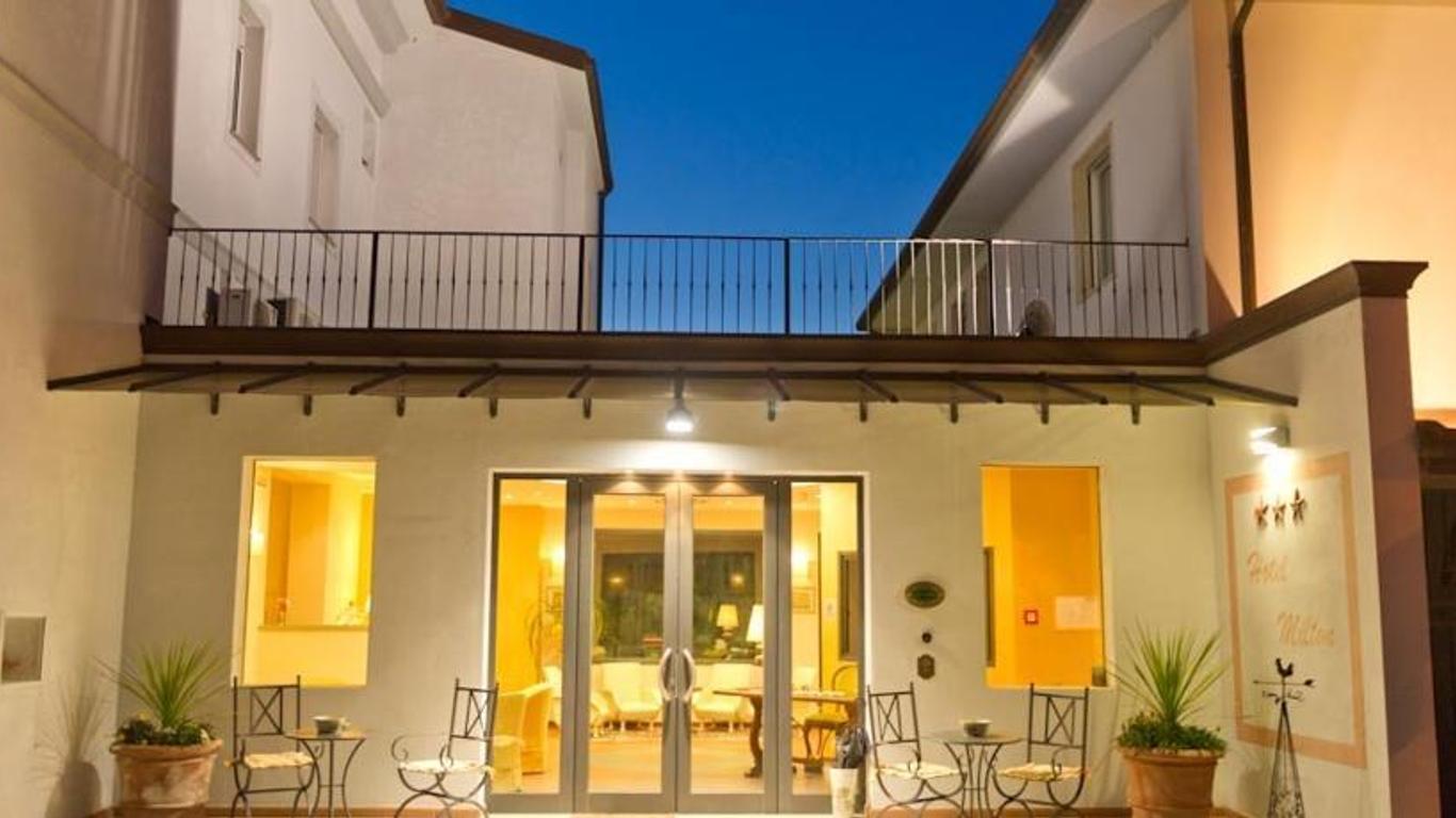 Hotel Milton