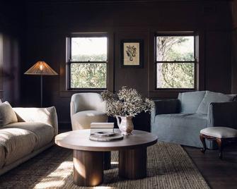 Links House - Bowral - Obývací pokoj